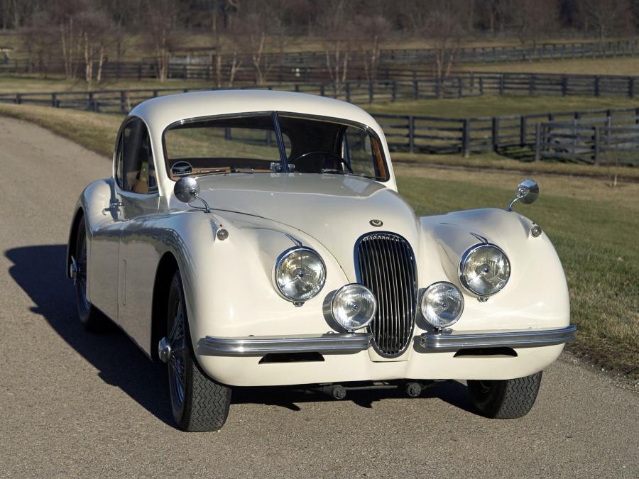  Jaguar XK120 Fixed Head Coupe 1951 года  (фото 3 из 16)